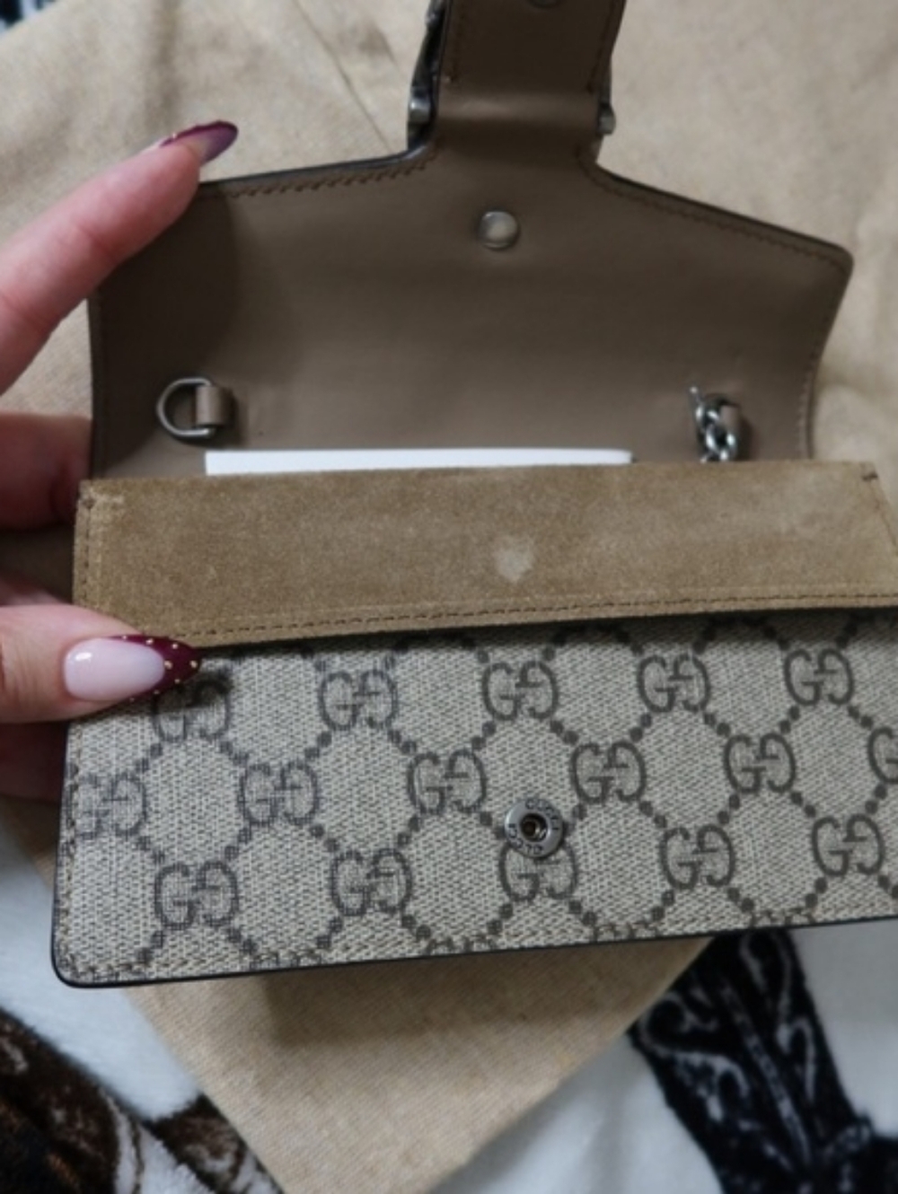 Gucci | Mini GG Supreme Dionysus crossbody bag - Picture 15 of 16
